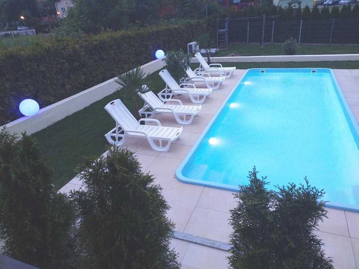 Pensjonat Spa Dolce Vita อุสตรอเนียมอร์สเกีย ภายนอก รูปภาพ
