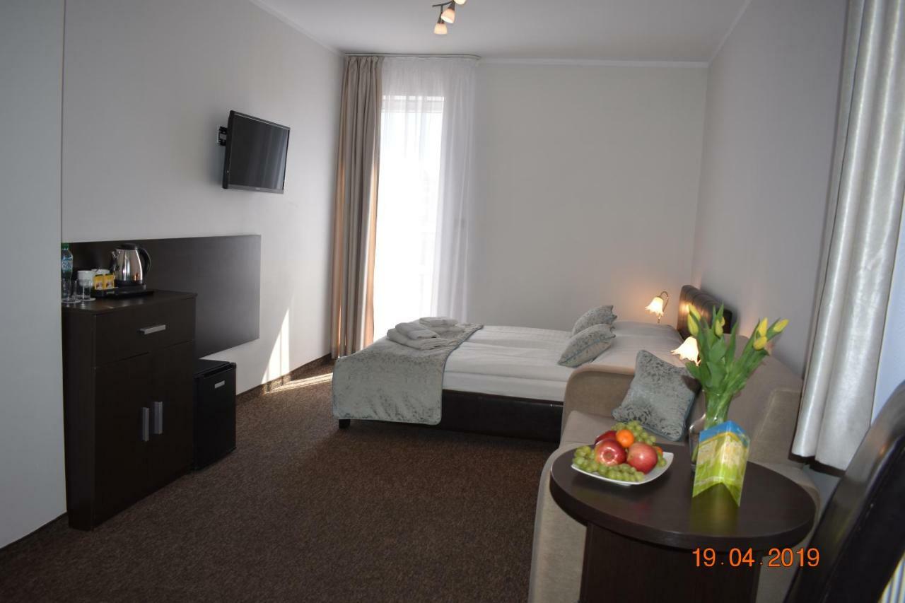 Pensjonat Spa Dolce Vita อุสตรอเนียมอร์สเกีย ภายนอก รูปภาพ